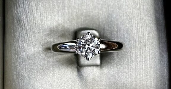 Réparation de bijoux à Nice : Une seconde vie pour vos bagues, bracelets et colliers
